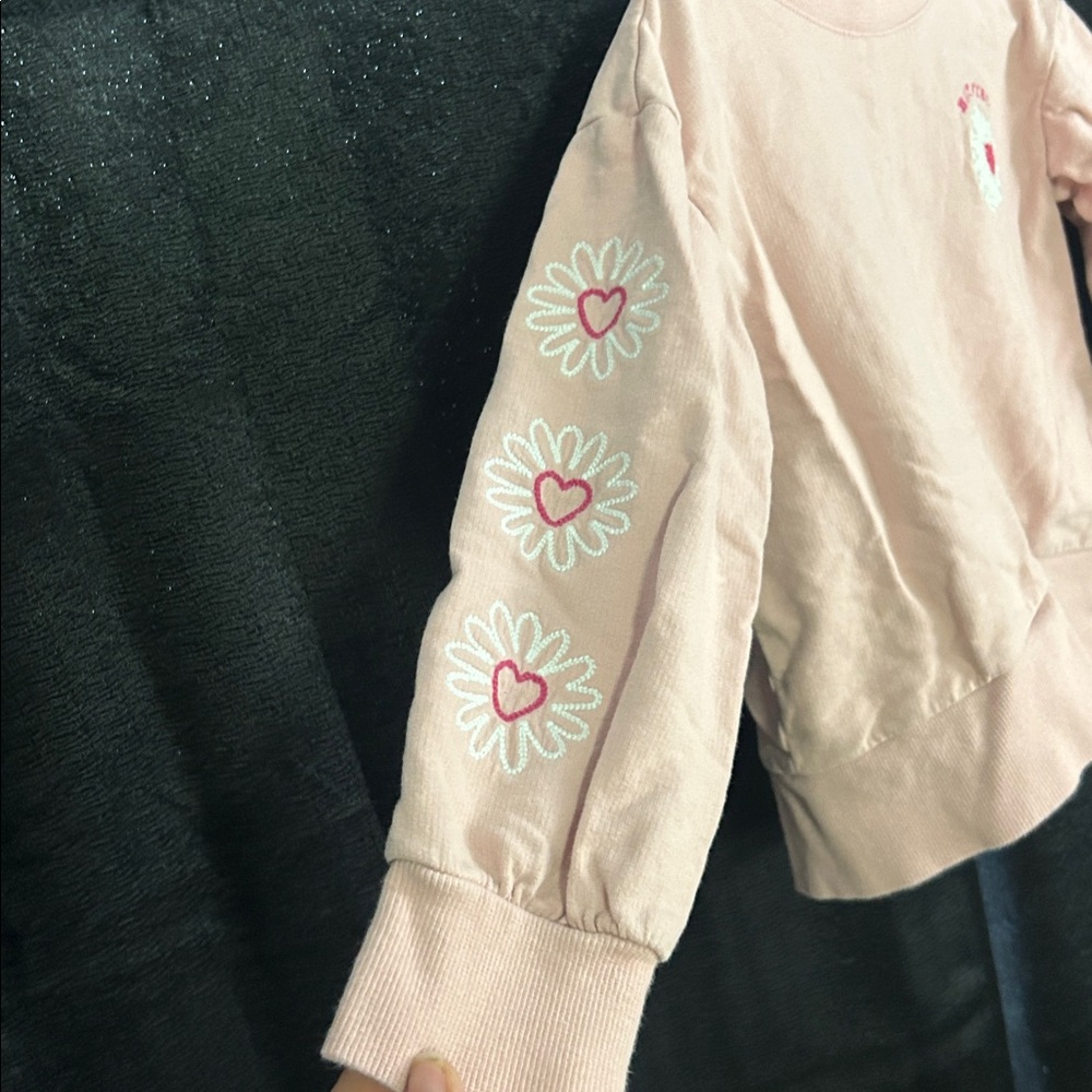Sweatshirt - Picture 2 of 3